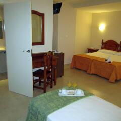 Málaga Hotel Eliseos комната для гостей