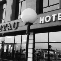 Гостиница Baitau Hotel Aktobe Казахстан, Актобе - отзывы, цены и фото номеров - забронировать гостиницу Baitau Hotel Aktobe онлайн вид на фасад