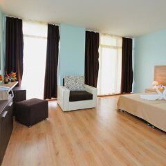 Отель Interhotel Pomorie Болгария, Поморие - 2 отзыва об отеле, цены и фото номеров - забронировать отель Interhotel Pomorie онлайн комната для гостей фото 5