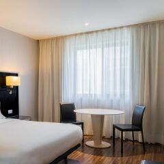 Отель AC Hotel Madrid Feria by Marriott Испания, Мадрид - 1 отзыв об отеле, цены и фото номеров - забронировать отель AC Hotel Madrid Feria by Marriott онлайн фото 5