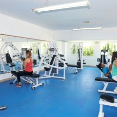 Blau Mediterraneo Club Hotel фитнесс-зал