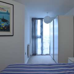 Отель 1 Bedroom Flat With a Balcony View of the Shard комната для гостей фото 3