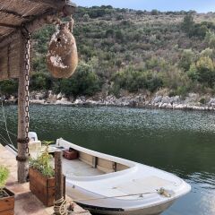Отель The Mussel House Саранда приотельная территория