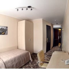 Ozerniy Hotel комната для гостей фото 2