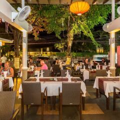 Отель Thara Patong Beach Resort & Spa Таиланд, Пхукет - 7 отзывов об отеле, цены и фото номеров - забронировать отель Thara Patong Beach Resort & Spa онлайн питание фото 3