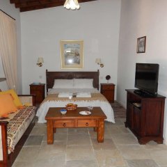 Nikis House in Agios Athanasios, Cyprus from 88$, photos, reviews - zenhotels.com guestroom photo 5