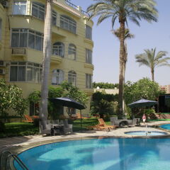 Soluxe Cairo Hotel с домашними животными