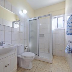 Отель Hadjios Valley Кипр, Ороклини - 3 отзыва об отеле, цены и фото номеров - забронировать отель Hadjios Valley онлайн ванная фото 2