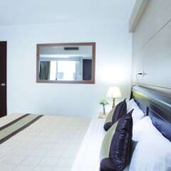 Отель Nanatai Suites фото 8