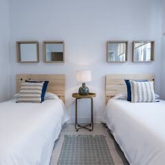 Отель Apartamento Retiro III Испания, Мадрид - отзывы, цены и фото номеров - забронировать отель Apartamento Retiro III онлайн комната для гостей