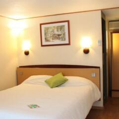 Campanile Saumur in Saumur, France from 76$, photos, reviews - zenhotels.com guestroom