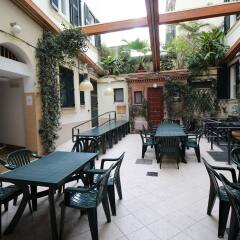 Отель Residence Candia