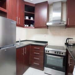 Отель One Perfect Stay - Discovery Gardens в номере