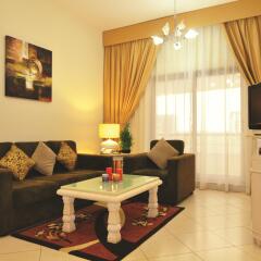 Auris Boutique Hotel Apartments комната для гостей
