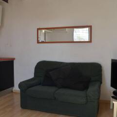 Апартаменты Apartment Bed&bcn Verdi Барселона комната для гостей фото 2