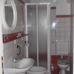 Отель Albergo Julienne Корденонс ванная