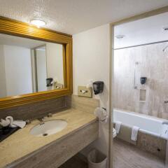 Отель Playa Suites ванная