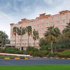 Отель Coral Beach Resort - Sharjah ОАЭ, Шарджа - 8 отзывов об отеле, цены и фото номеров - забронировать отель Coral Beach Resort - Sharjah онлайн