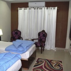 Hotel LaFlora in Multan, Pakistan from 53$, photos, reviews - zenhotels.com guestroom photo 2