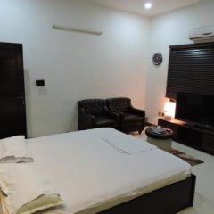Jannat Guest House in Hyderabad, Pakistan from 64$, photos, reviews - zenhotels.com guestroom