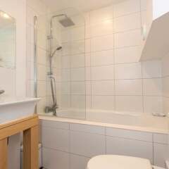 Апартаменты Superb Duplex Apartment in Central Manchester ванная