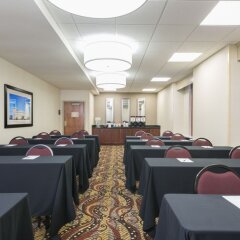 Отель Hampton Inn Indianapolis Downtown Across from Circle Centre фото 2