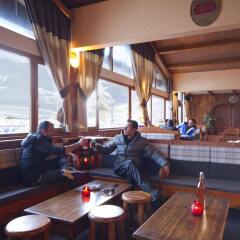 Hotel Club MMV Les Neiges гостиничный бар
