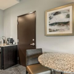 Holiday Inn Hotel & Suites Silicon Valley - Milpitas удобства в номере