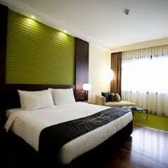 Отель Cinnamon Lakeside Colombo 5* Улучшенный номер с различными типами кроватей