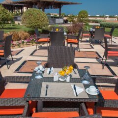 Samra Bay Hotel & Resort - All Inclusive бассейн