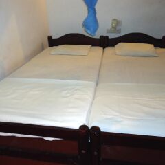 Отель Thirasara Holiday Inn в номере