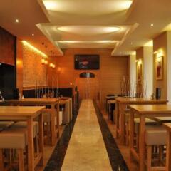 Arnes Hotel Vienna гостиничный бар