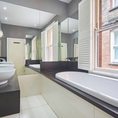Апартаменты Beautiful Kensington 2 Bedroom Luxury Apartment Лондон ванная