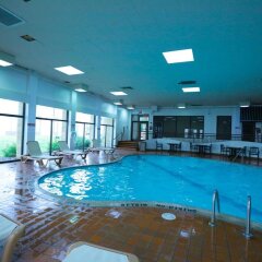 Отель Comfort Inn Airport Блумингтон бассейн фото 3