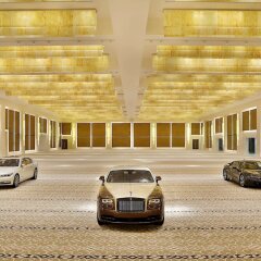 Hilton Riyadh Hotel & Residences парковка