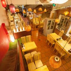Отель Ha Noi Lantern Dorm - Adults Only Ханой гостиничный бар