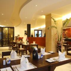 Отель La Flora Resort Patong питание