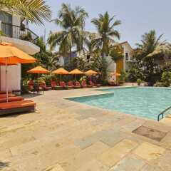 Отель Kyriad Prestige Calangute Goa Индия, Гоа - отзывы, цены и фото номеров - забронировать отель Kyriad Prestige Calangute Goa онлайн бассейн фото 2