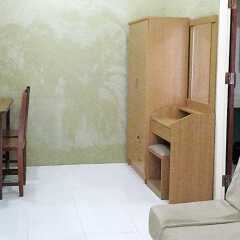 Отель Aree Guesthouse5 пляж Банг-Тао сауна