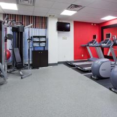 Отель Hilton Garden Inn Bloomington Блумингтон фитнесс-зал