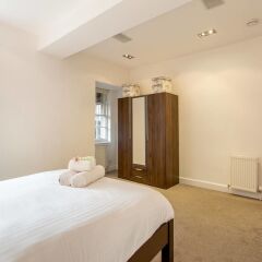 Апартаменты Charlotte Sq. Apartment Private Garden Эдинбург комната для гостей фото 5