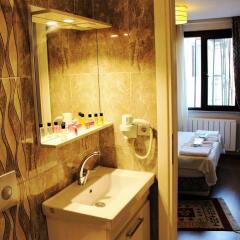 Ararat Hotel ванная