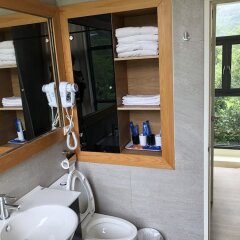 Ming Yueju in Taichung, Taiwan from 87$, photos, reviews - zenhotels.com bathroom