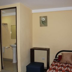 Habitaciones Zona UCA in San Salvador, El Salvador from 27$, photos, reviews - zenhotels.com room amenities