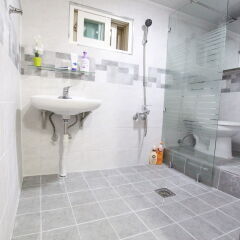 Отель House in Hongdae 5 ванная