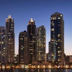 Отель Ramada Downtown Dubai городской автобус