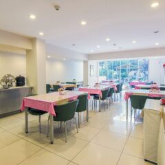 Turkuaz Port Hotel Турция, Бююкчекмедже - отзывы, цены и фото номеров - забронировать отель Turkuaz Port Hotel онлайн питание фото 2