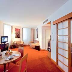 Гостиница Novotel Санкт-Петербург Центр комната для гостей фото 5