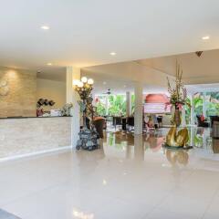 Отель L'esprit de Naiyang Beach Resort интерьер отеля