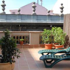 Апартаменты Bonavista Apartments - Passeig de Gracia бассейн